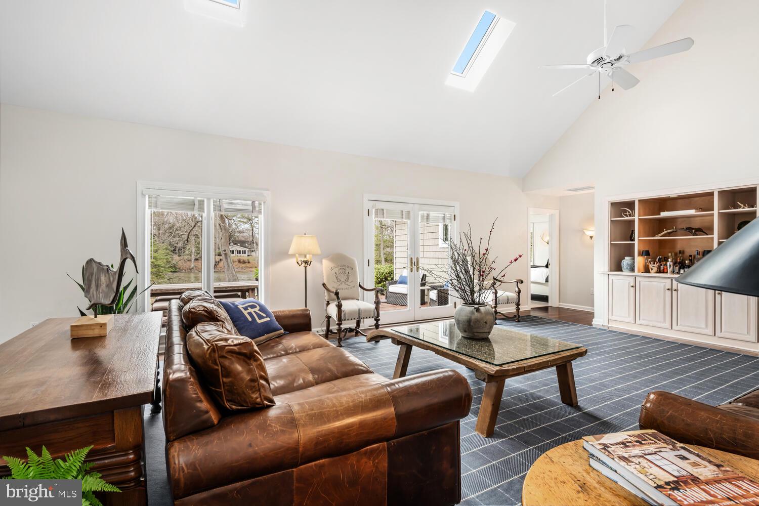6780 Cookes Hope Road Easton, MD 21601 - Photo 10 of 60 Living room