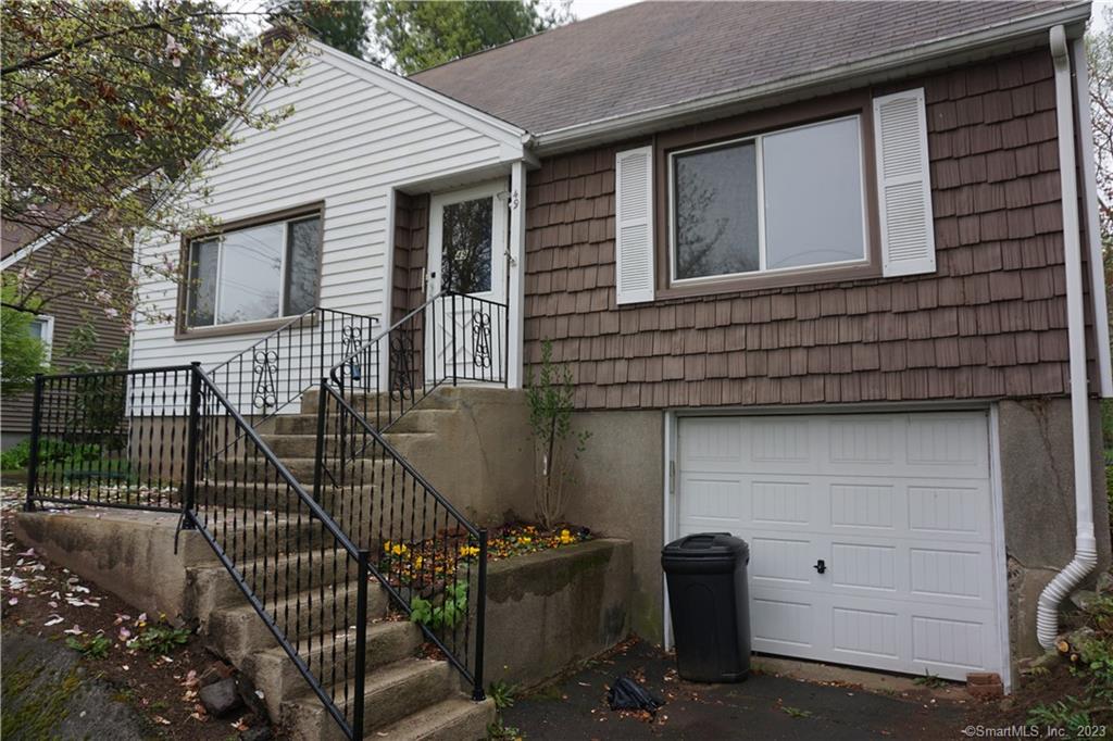 49 Bee Street, Meriden, CT 06450 Compass
