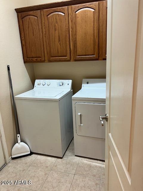 28314 North Crimm Road San Tan Valley, AZ 85143 - Photo 7 of 16 a utility room with dryer and washer