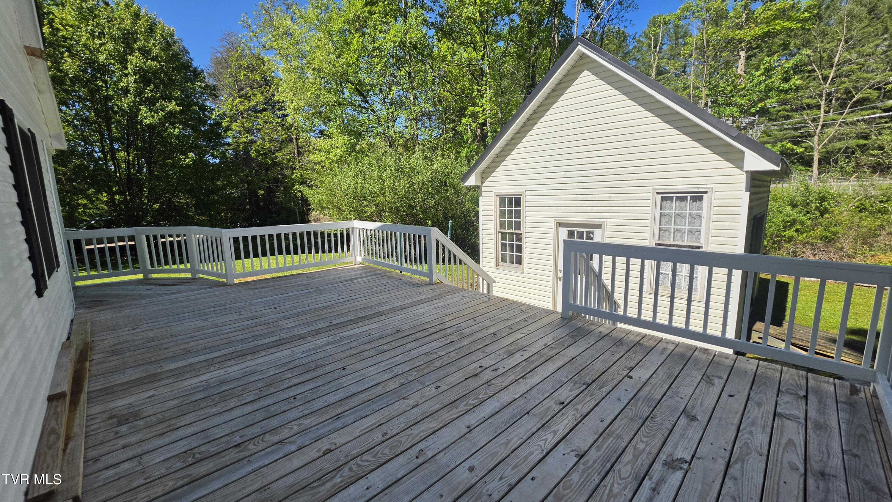 5558 Paramont Road Wise, VA 24293 - Photo 7 of 31 17509