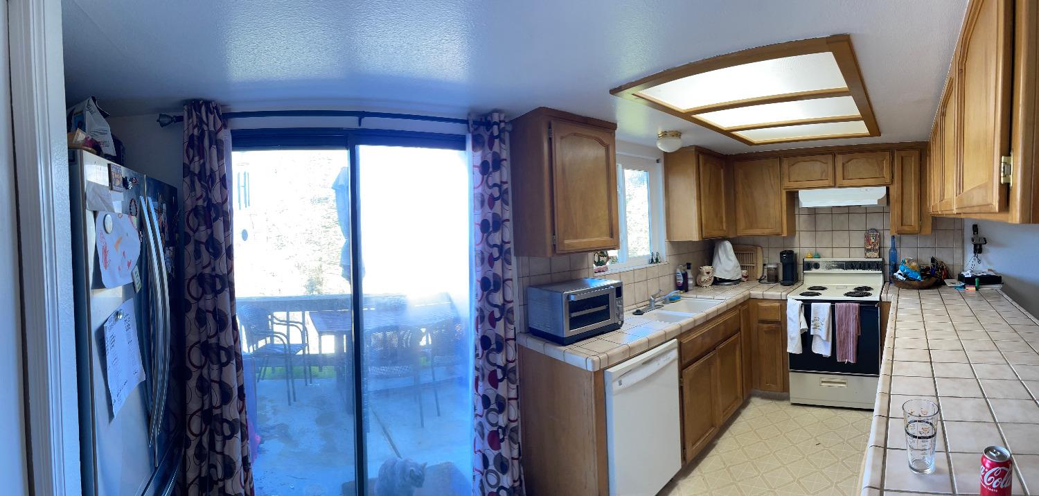 48443 Black Oak River Road Oakhurst, CA 93644 - Photo 7 of 30