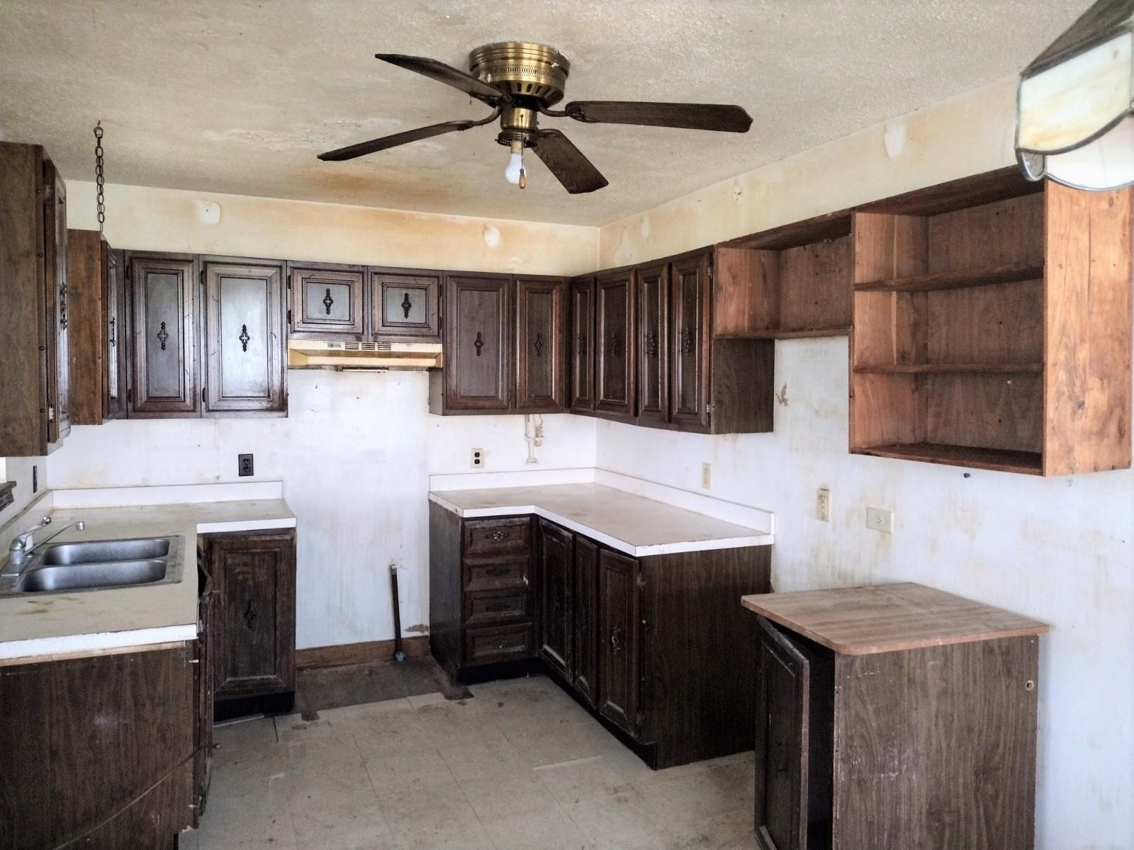 409 Walnut Street Atlanta, KS 67008 - Photo 5 of 13