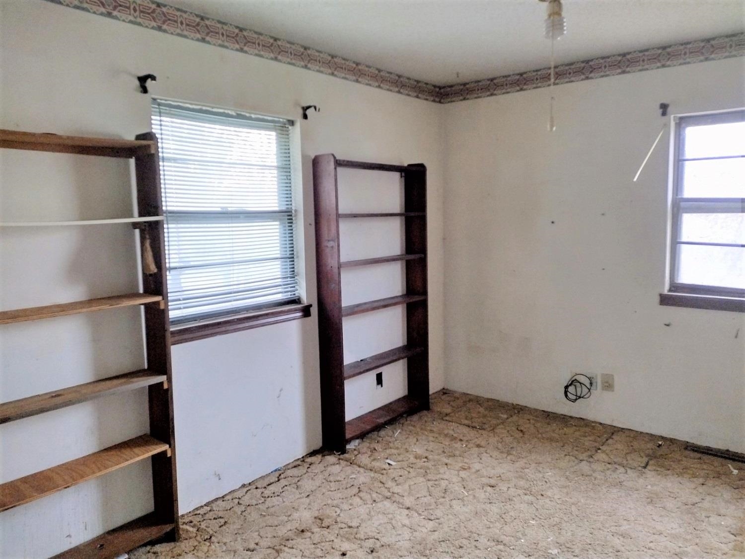 409 Walnut Street Atlanta, KS 67008 - Photo 8 of 13