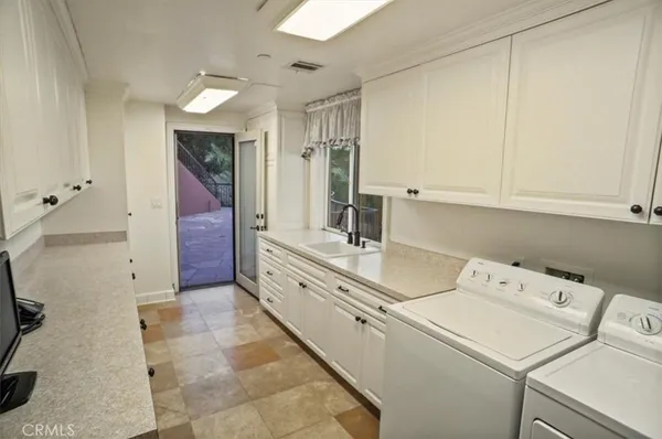 $5,999,000 | 12 Skyline Drive, Burbank, CA 91501