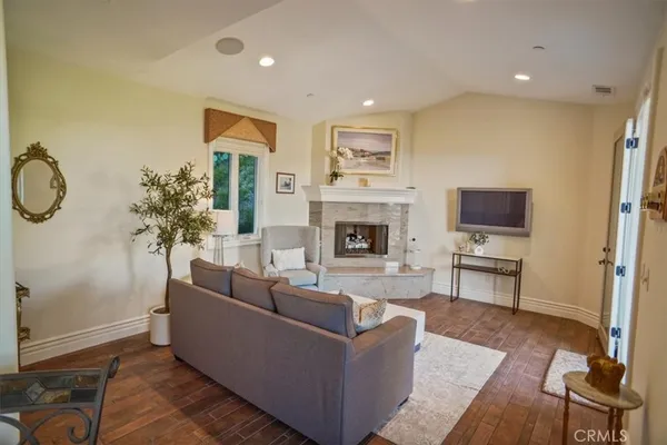 $5,999,000 | 12 Skyline Drive, Burbank, CA 91501