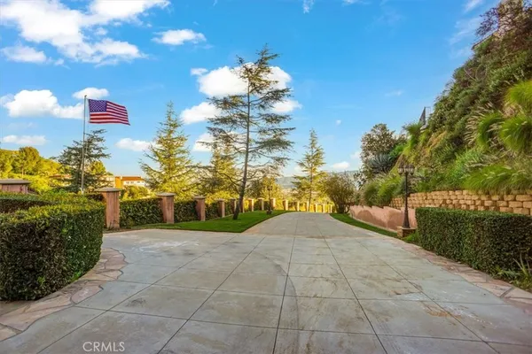 $5,999,000 | 12 Skyline Drive, Burbank, CA 91501