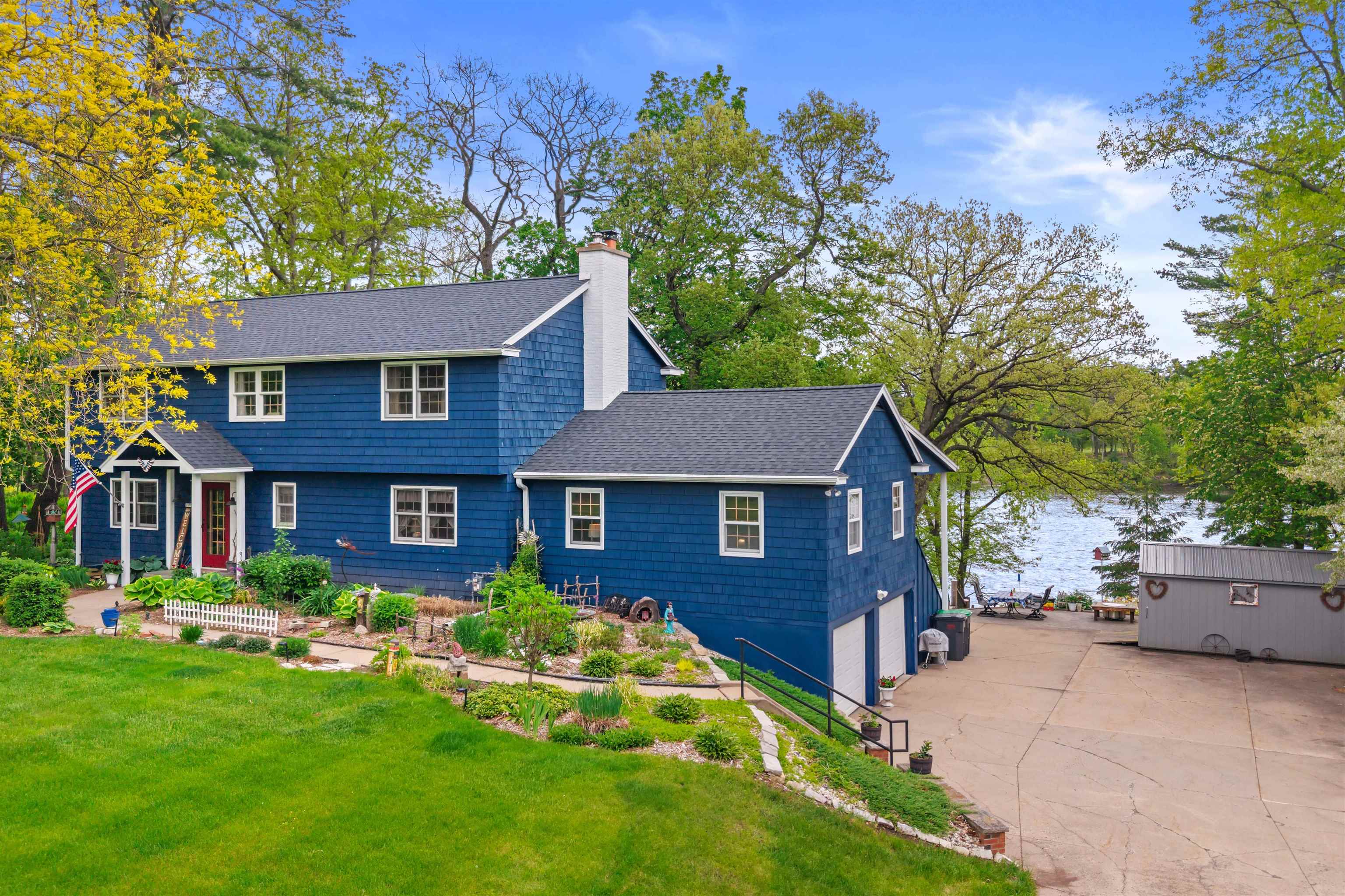 1670 Spring Hill Lane Port Edwards, WI 54469 - Photo 2 of 56