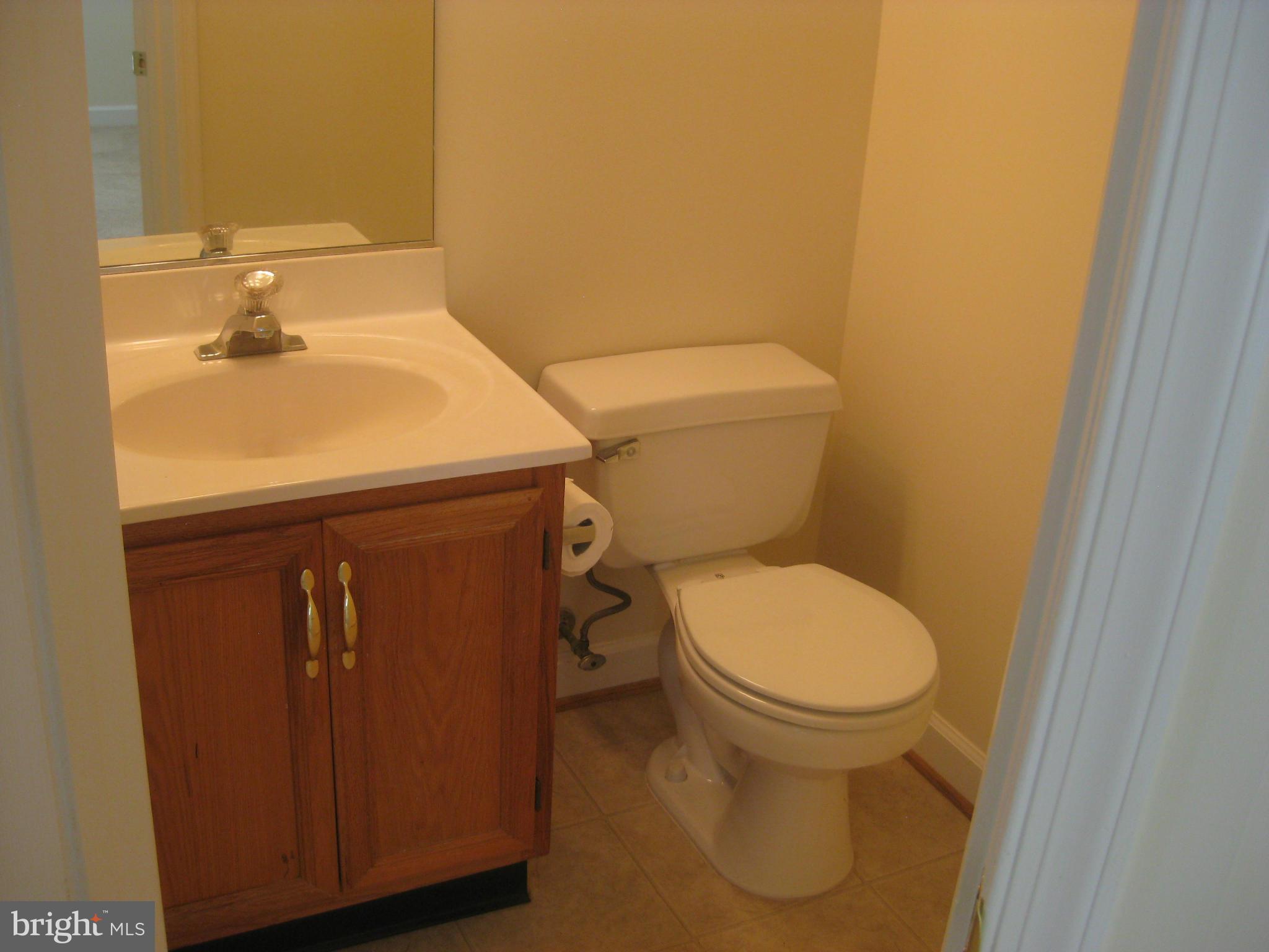 6440 View Point Court Frederick, MD 21703 - Photo 7 of 21 Half Bath First Floor