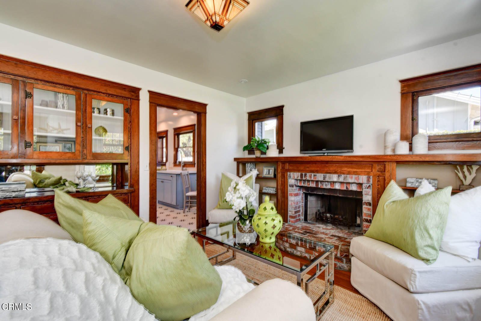 149 Grand Avenue Monrovia, CA 91016 - Photo 5 of 50 a living room with furniture fireplace and flat screen tv