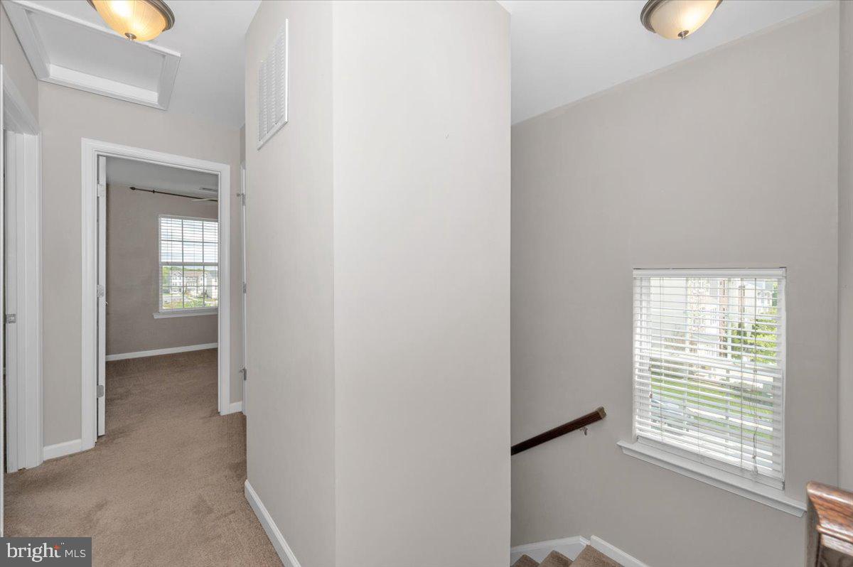 7 New Gate Court Falling Waters, WV 25419 - Photo 24 of 52