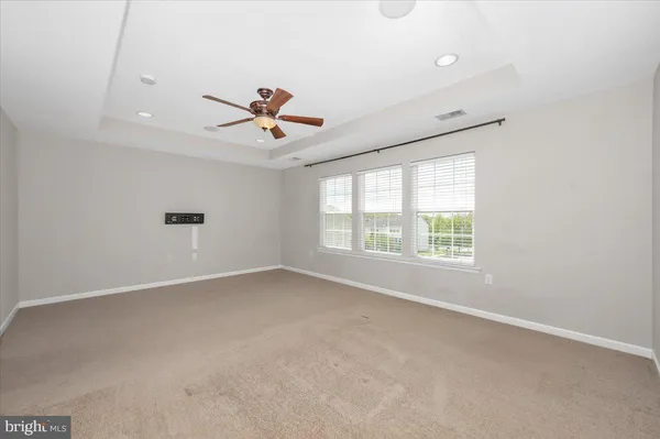 $1,750 | 7 New Gate Court, Falling Waters, WV 25419