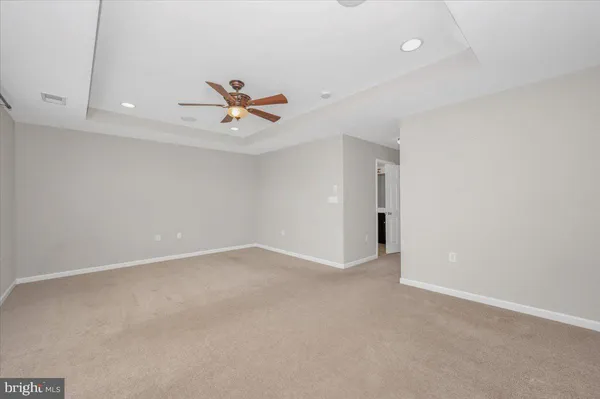 $1,750 | 7 New Gate Court, Falling Waters, WV 25419