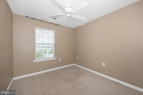 $1,750 | 7 New Gate Court, Falling Waters, WV 25419