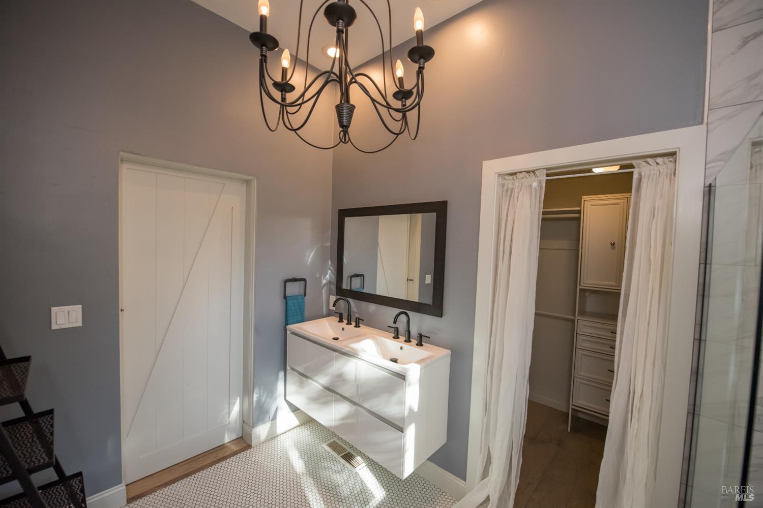 300 West 8th Street Santa Rosa, CA 95401 - Photo 17 of 39
