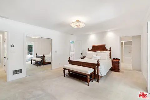 $7,995,000 | 521 North Rexford Drive, Beverly Hills, CA 90210
