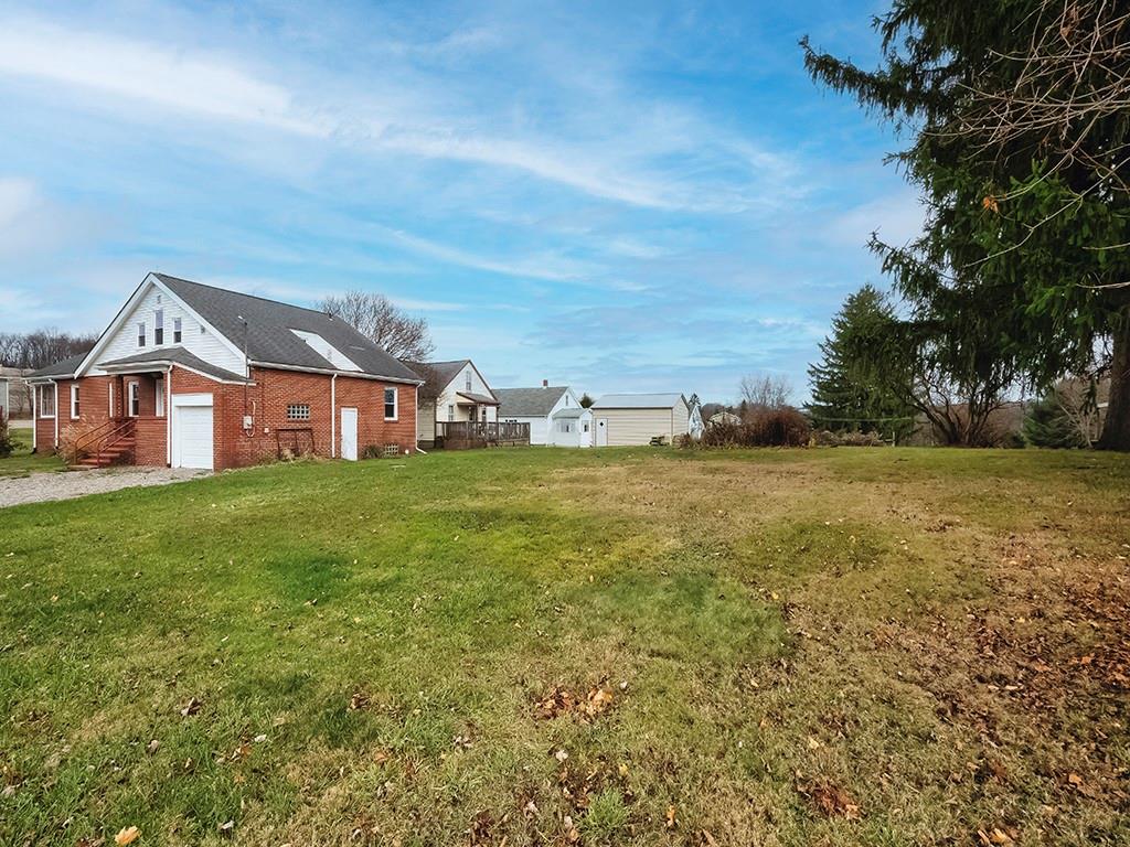 1100 Old State Road Apollo, PA 15613 - Photo 4 of 30