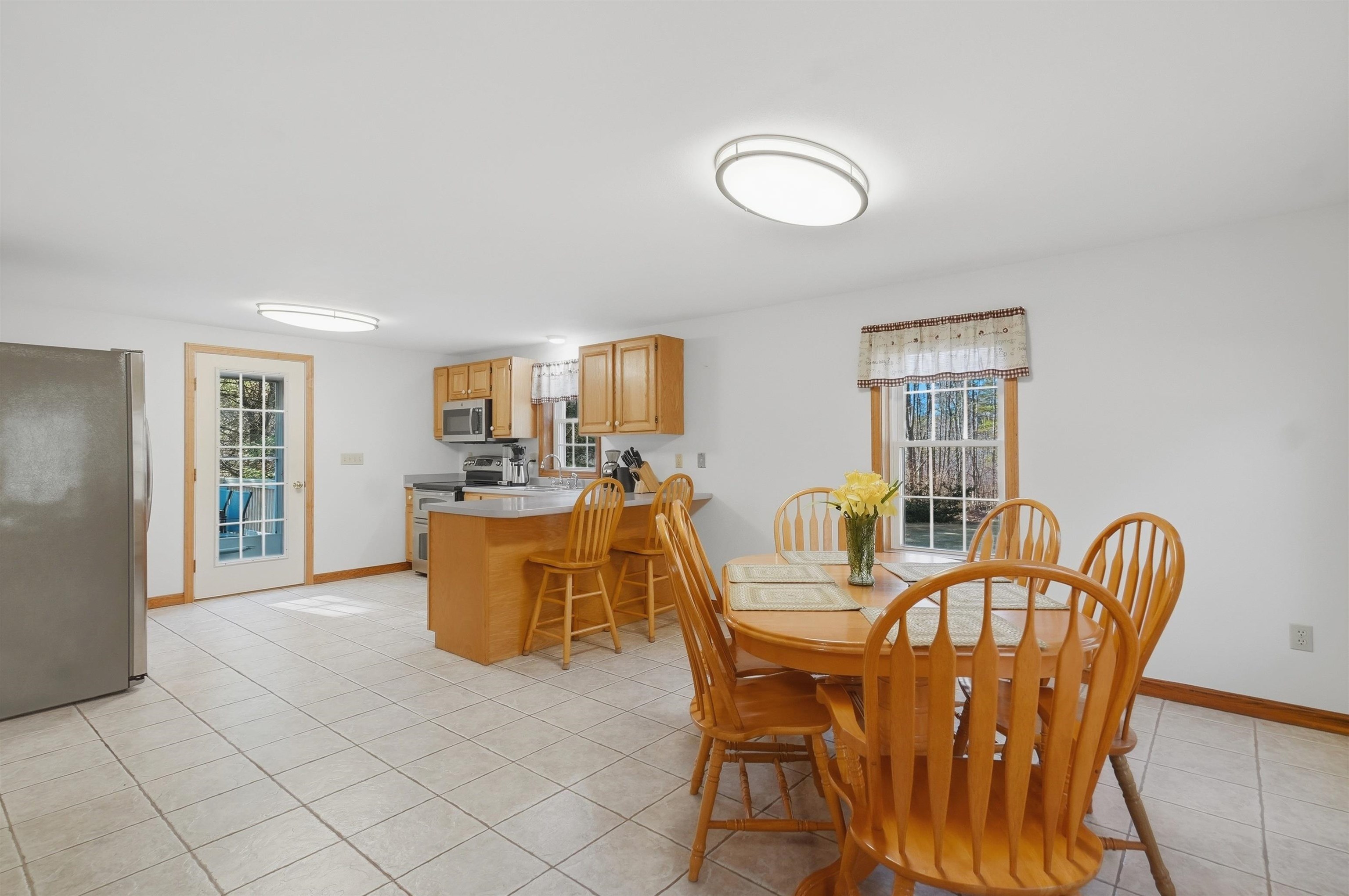 4 Smith Corner Road Newton, NH 03858 - Photo 15 of 37