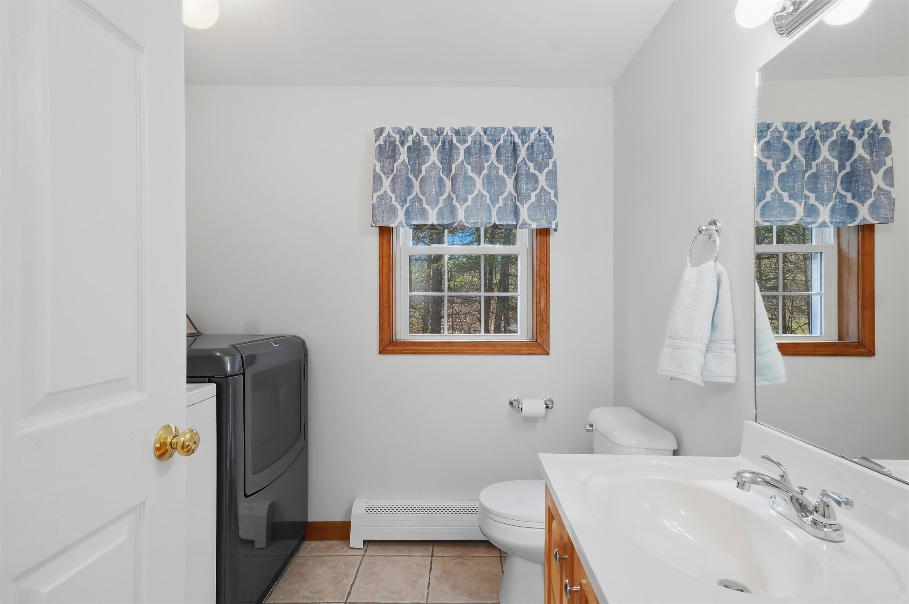 4 Smith Corner Road Newton, NH 03858 - Photo 18 of 37