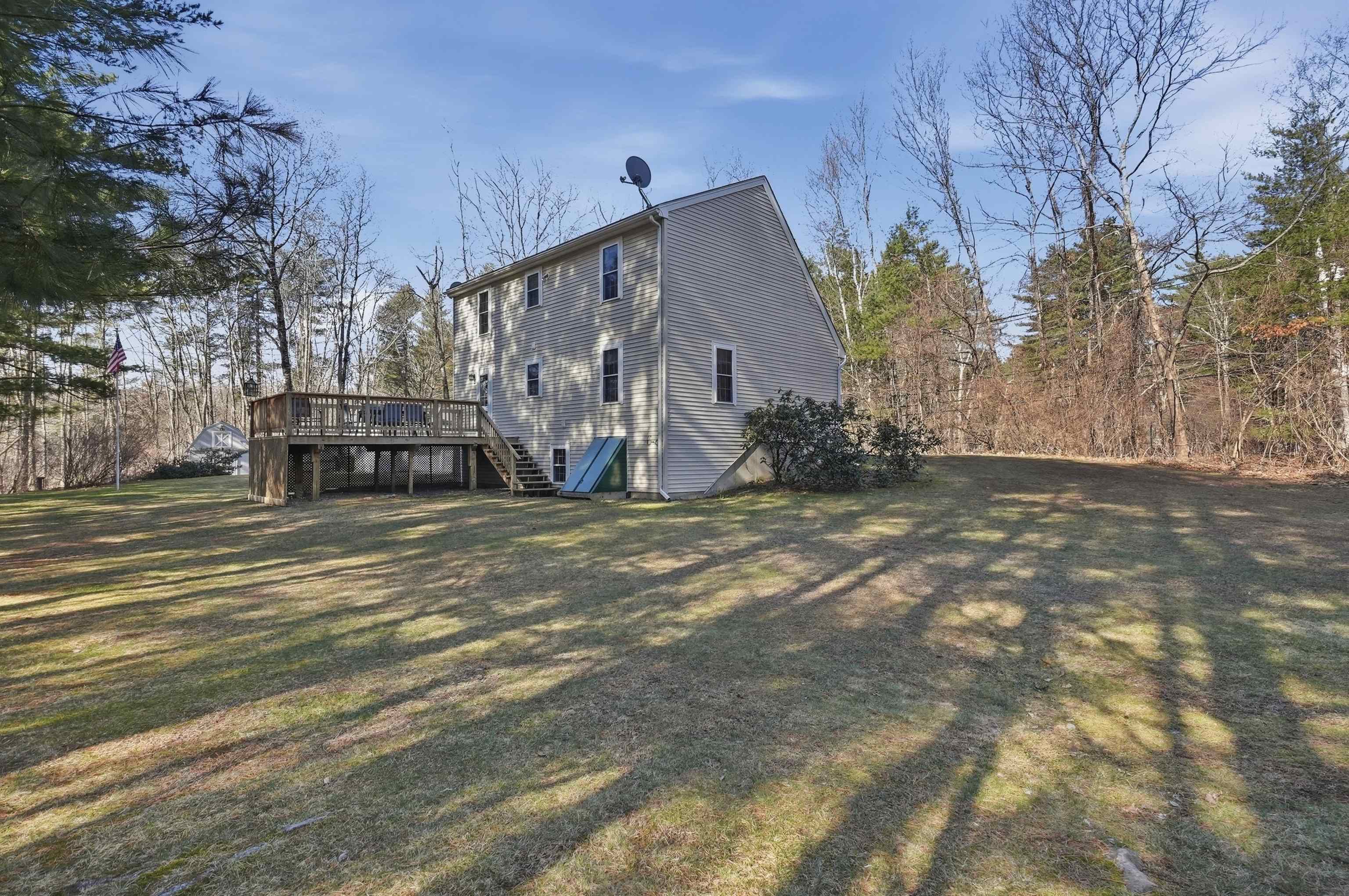 4 Smith Corner Road Newton, NH 03858 - Photo 31 of 37