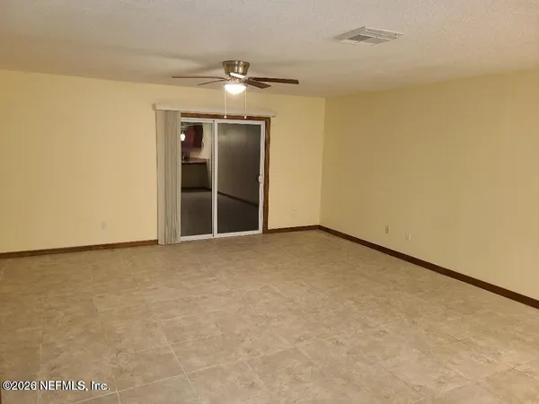 $1,300 | 5673 Bennington Drive, Jacksonville, FL 32244