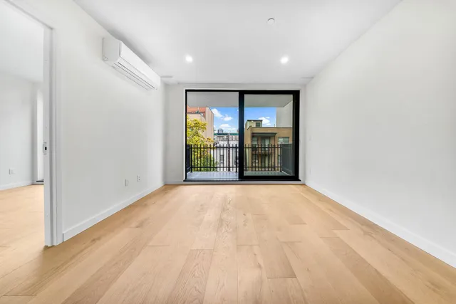 $695,000 | 30-24 32nd Street, Unit 2B | Astoria