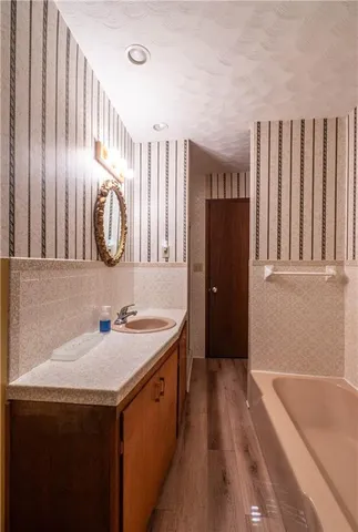 $159,999 | 7 Century Parkway, Neodesha, KS 66757