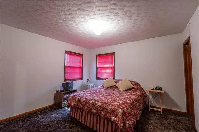 $159,999 | 7 Century Parkway, Neodesha, KS 66757