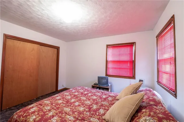 $159,999 | 7 Century Parkway, Neodesha, KS 66757