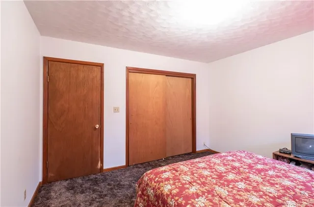 $159,999 | 7 Century Parkway, Neodesha, KS 66757