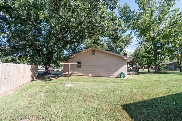 $159,999 | 7 Century Parkway, Neodesha, KS 66757