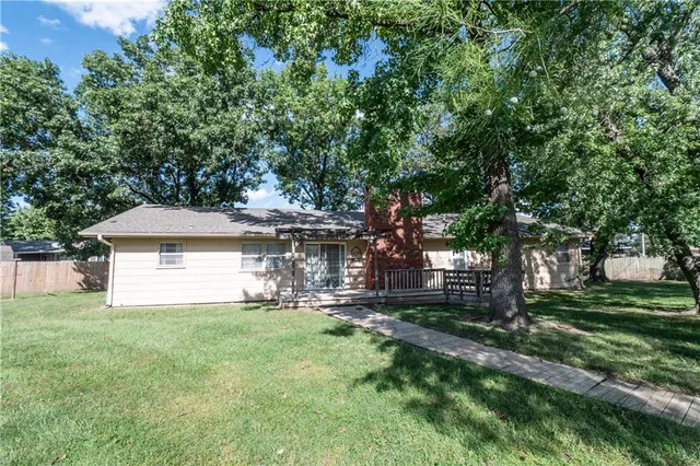 $159,999 | 7 Century Parkway, Neodesha, KS 66757