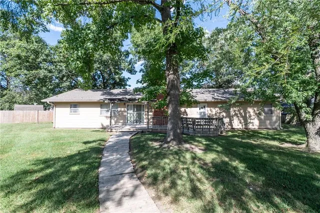 $159,999 | 7 Century Parkway, Neodesha, KS 66757