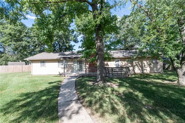 $159,999 | 7 Century Parkway, Neodesha, KS 66757