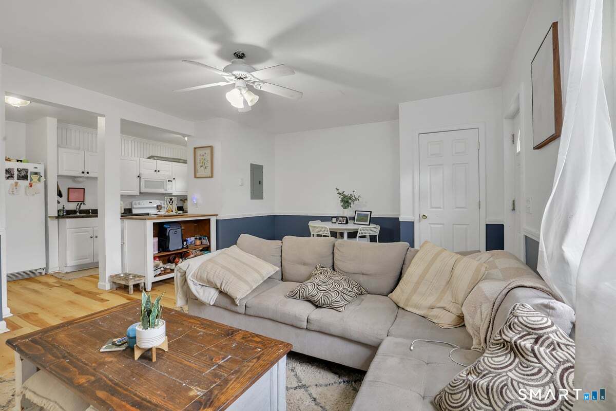 12 Fairview Street Portland, CT 06480 - Photo 5 of 10