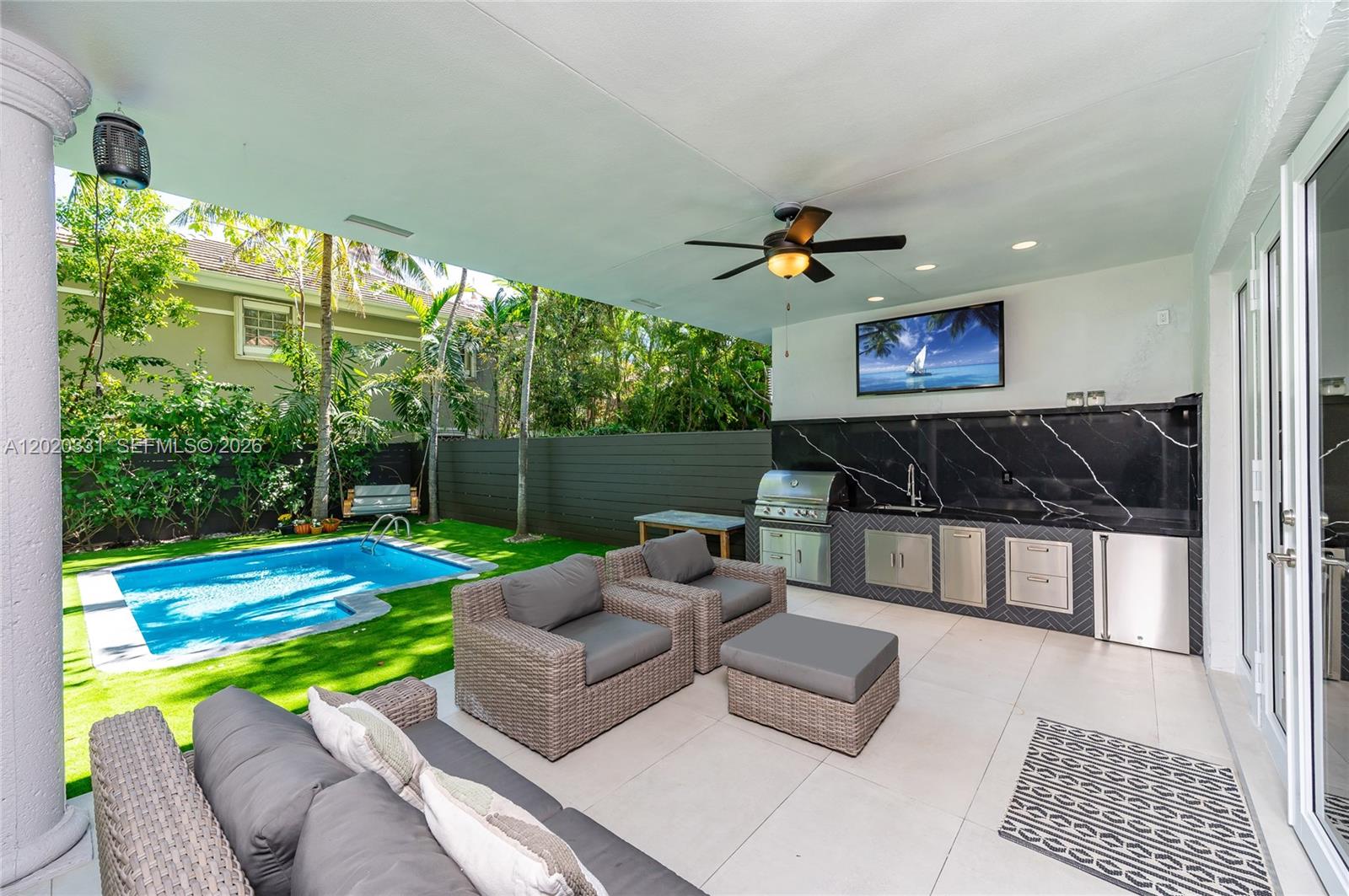 3167 Mary Street, Unit 1 Miami, FL 33133 - Photo 1 of 9