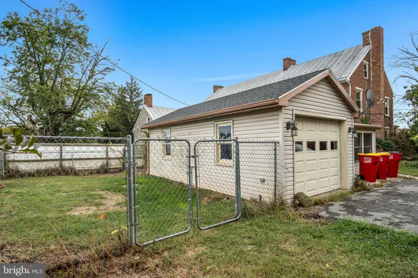 a backyard of a house