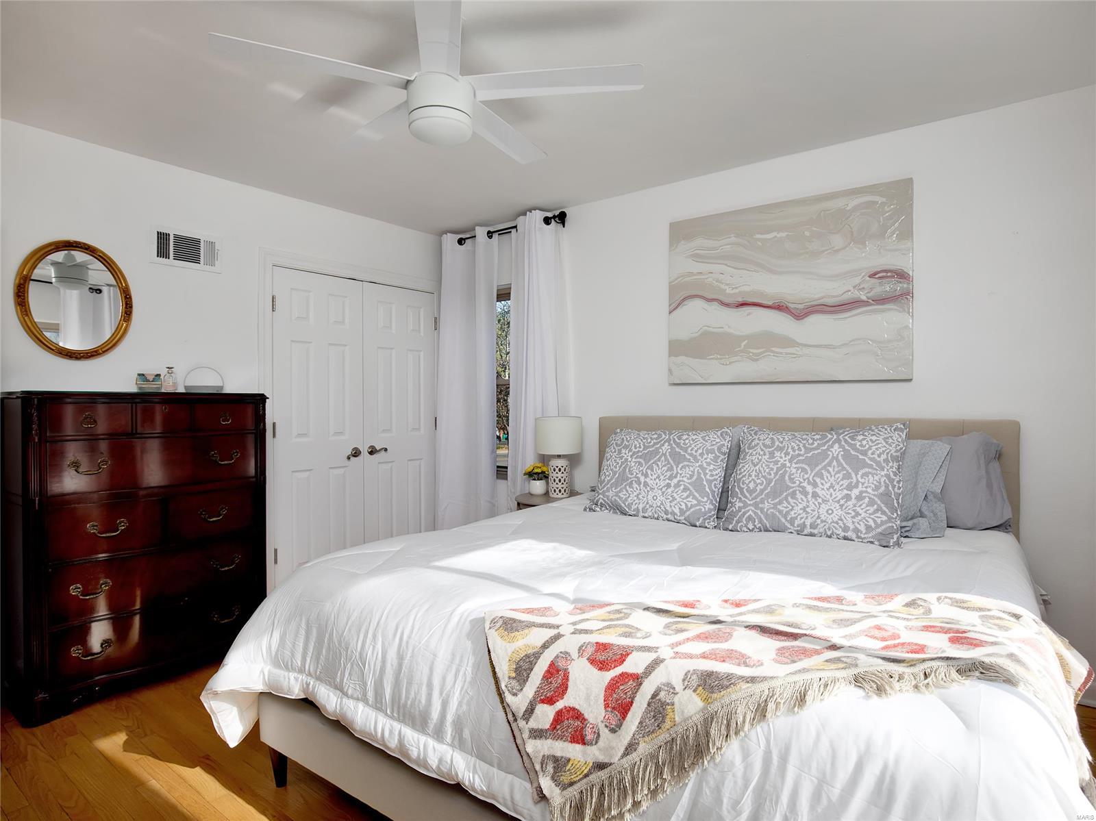 7226 Clayton Road St. Louis, MO 63117 - Photo 12 of 31 Gallery Image 12
