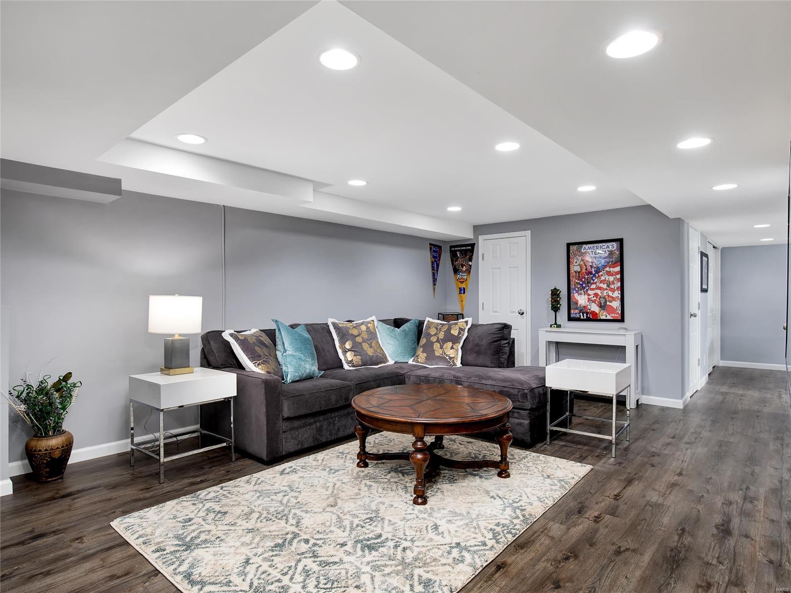 7226 Clayton Road St. Louis, MO 63117 - Photo 19 of 31 Gallery Image 19