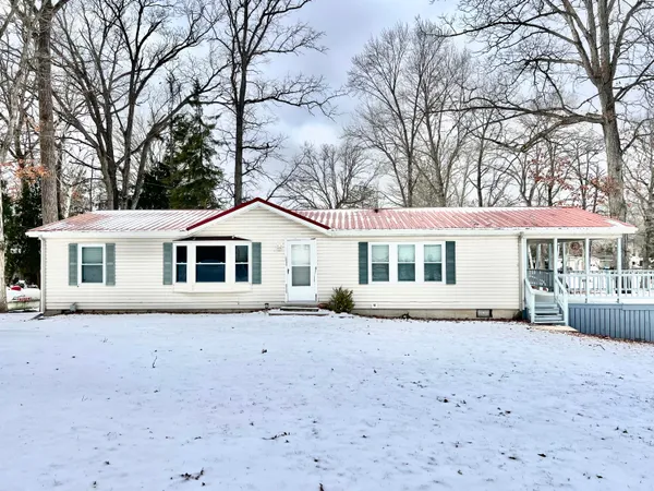$249,900 | 5482 Circle Drive, Reading, MI 49274