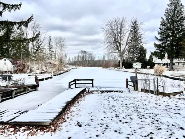 $249,900 | 5482 Circle Drive, Reading, MI 49274
