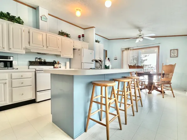 $249,900 | 5482 Circle Drive, Reading, MI 49274