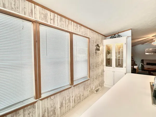 $249,900 | 5482 Circle Drive, Reading, MI 49274