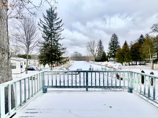 $249,900 | 5482 Circle Drive, Reading, MI 49274