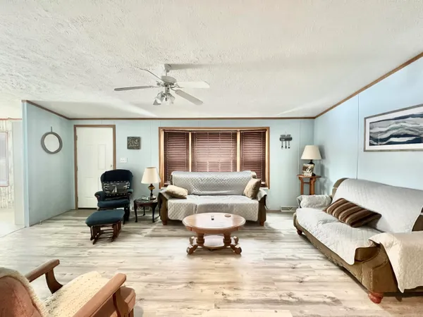 $249,900 | 5482 Circle Drive, Reading, MI 49274