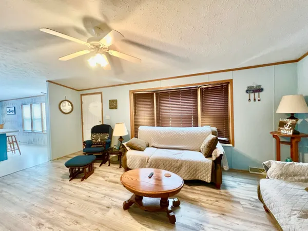 $249,900 | 5482 Circle Drive, Reading, MI 49274