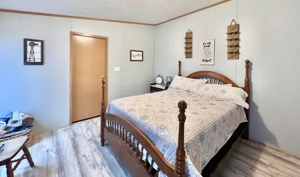$249,900 | 5482 Circle Drive, Reading, MI 49274