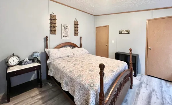 $249,900 | 5482 Circle Drive, Reading, MI 49274