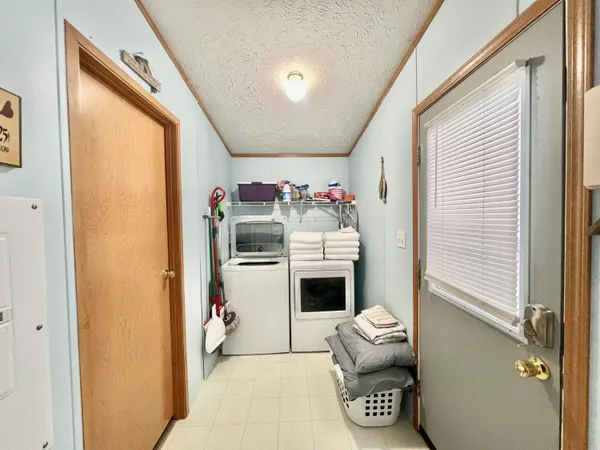 $249,900 | 5482 Circle Drive, Reading, MI 49274