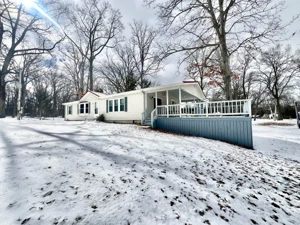$249,900 | 5482 Circle Drive, Reading, MI 49274