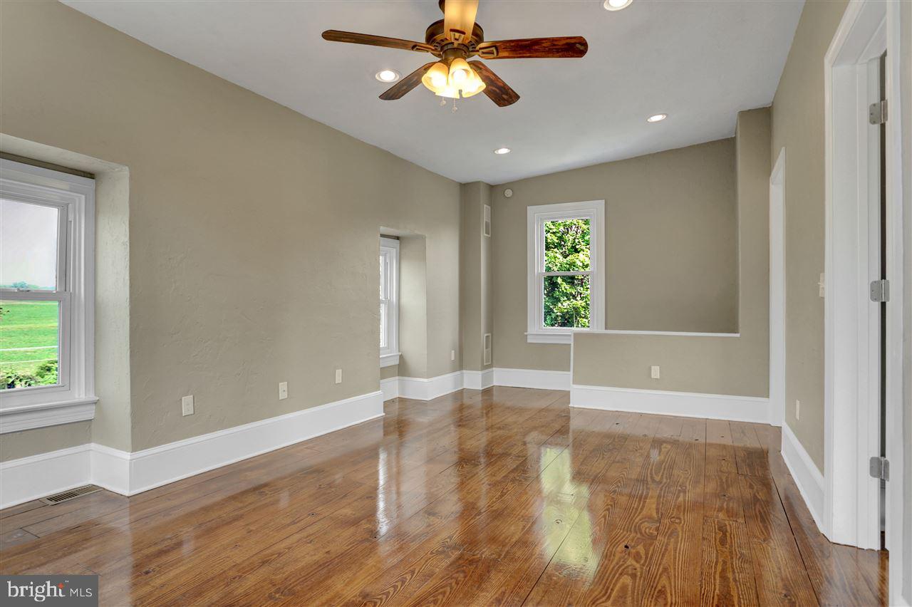 1794 Powder Mill Road York, PA 17403 - Photo 27 of 36